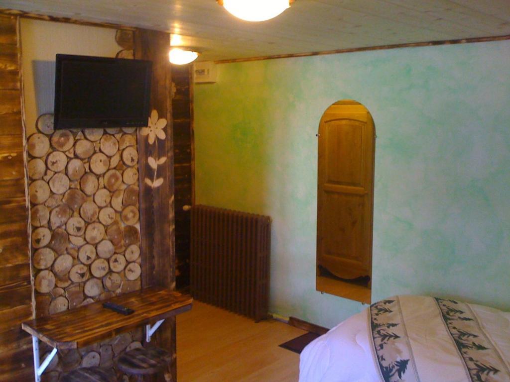 Hotel La Marmotte Gérardmer Rum bild